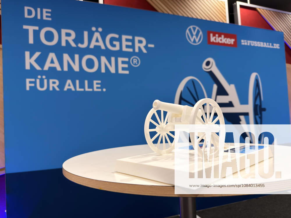 Verleihung Torjägerkanone für Alle für Tim-Christopher Pohle (Delay Sports III mit 136 Toren) - München 01.10.2026: Deutschland vs. Serbien, UEFA Nations League, 3. Spieltag, Allianz Arena