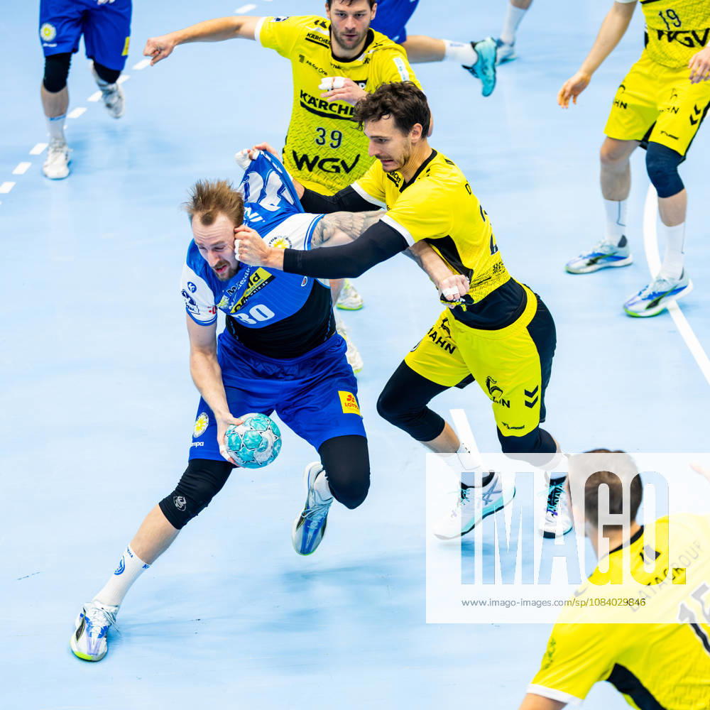 GER, Handball, Maenner, Saison 26 27, Opel 1.Bl, 7.Spieltag, ThSV Eisenach - TVB Stuttgart Philipp Meyer (TVB Stuttgart), Dominik Solak (ThSV Eisenach,30) 99817 Eisenach Werner-Assmann-Halle Am Sportp Thueringen Deutschland