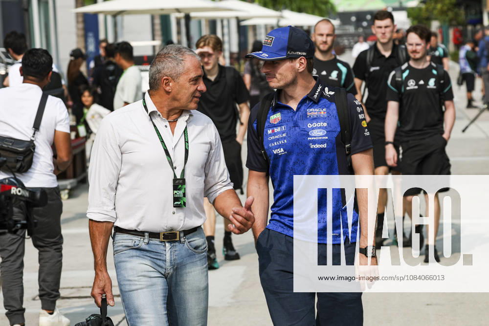 F1 - BAHRAIN GRAND PRIX IN MALAYSIA 2026 Marco Antonelli father of KIMI ANTONELLI Andrea (ita), Mercedes AMG F1 Team W17, portrait with VERSTAPPEN Max (nld), Red Bull Racing Ford RB22, portrait during the 2026 Formula 1 Bahrain Grand Prix in Malaysia, 16th round of the 2026 Formula One World Championship, WM, Weltmeisterschaft from October 2 to 4, 2026 on the Sepang International Circuit, in Sepang, Malaysia - SepangMalaysia