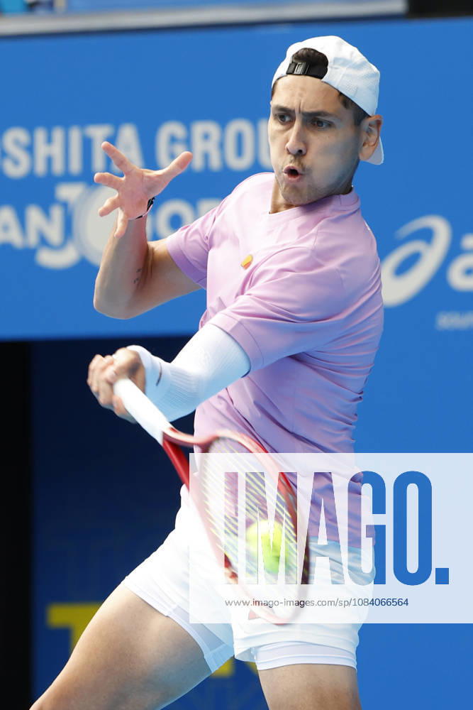 Alejandro Tabilo (Chile) returns a shot against Denis Shapovalov (Canada) during their Round of 16 match at the Kinoshita Group Japan Open Tennis Championships at Ariake Colosseum in Tokyo. The tournament runs from September 29 to October 6. Shapovalov won 7-5, 3-6, 6-4. Tokyo Japan - ZUMAm191 20261003_aap_m191_009
