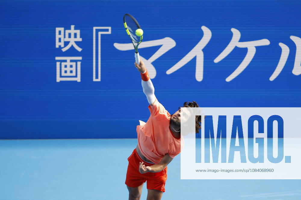 Carlos Alcaraz (Spain) serves against Matteo Arnaldi (Italy) during their Round of 16 match at the Kinoshita Group Japan Open Tennis Championships at Ariake Colosseum in Tokyo. The tournament runs from September 29 to October 6. Alcaraz won 7-6(6), 6-1. Tokyo Japan - ZUMAm191 20261003_aap_m191_039