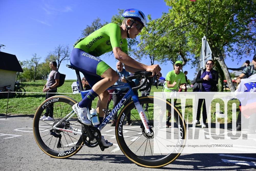UEC 2026 Road European Championships Ljubljana 03 10 2026 LJUBLJANA, SLOVENIA - OCTOBER 03 : Stare Gal (Slovenia) during the Men Junior cycling road race of the 2026 UEC Road European Championships Ljubljana. An UCI Continental Championships cycling race of 110,5 km with start and finish in Sencur on October 3, 2026 in Ljubljana, Slovenia, 03 10 2026 Ljubljana Slovenia
