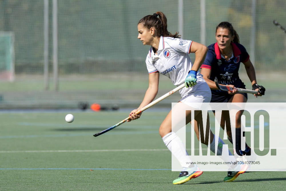 V.li.: Clara Badia Bogner (MHC, 9), Joana Boehringer (BHC, 8), Aktion, Action, Spielszene, 03.10.2026, Mannheim (Deutschland), Hockey, 1. Bundesliga, Damen, Mannheimer HC - Berliner HC