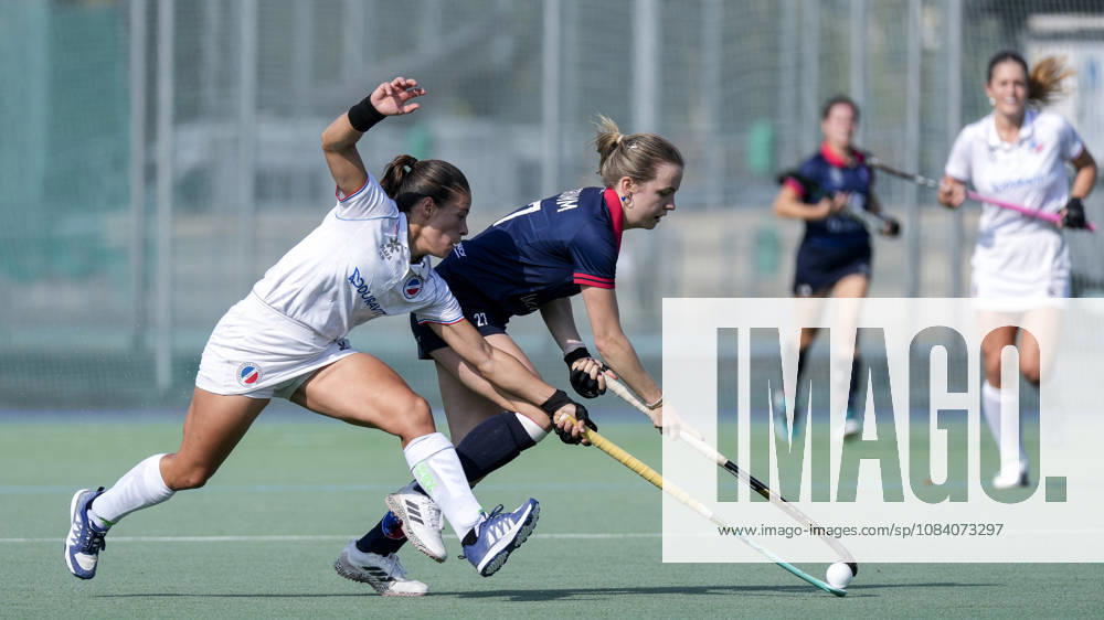 V.li.: Lucina von der Heyde (MHC, 2), Philine Drumm (BHC, 27), Zweikampf, Spielszene, Duell, duel, tackle, tackling, Dynamik, Action, Aktion, 03.10.2026, Mannheim (Deutschland), Hockey, 1. Bundesliga, Damen, Mannheimer HC - Berliner HC