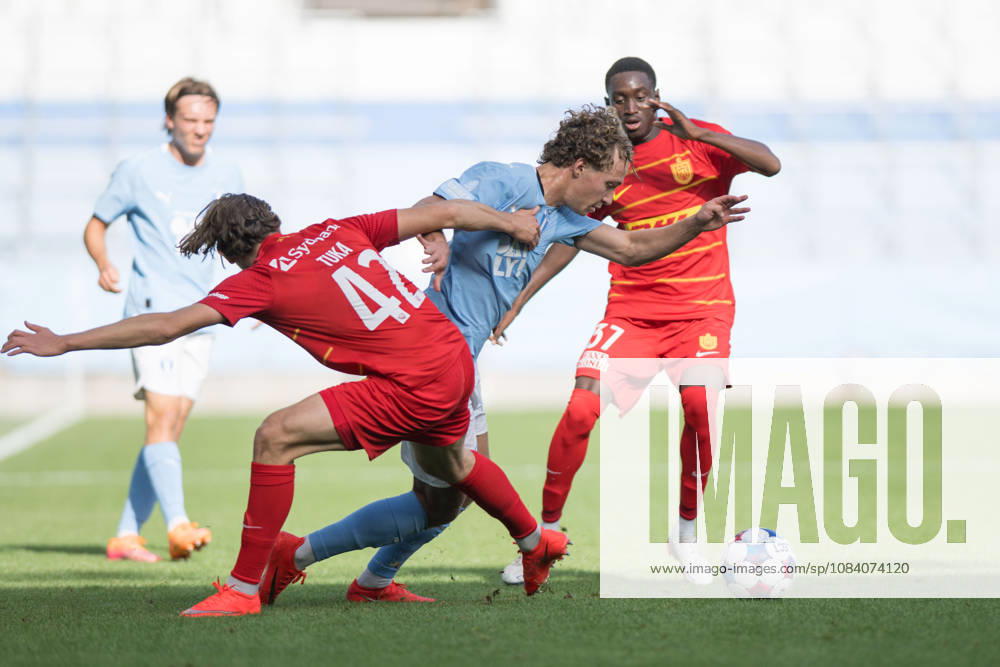 Anton Höög of Malmö FF during the Friendly match between Malmö FF and FC Nordsjälland on October 3, 2026 in Malmö. Photo: Avdo Bilkanovic BILDBYRAN COP 115 AB0391 fotboll football soccer fotball träningsmatch friendly match malmö ff fc nordsjälland bbeng fotboll football soccer fotball träningsmatch friendly match malmö ff fc nordsjälland bbeng