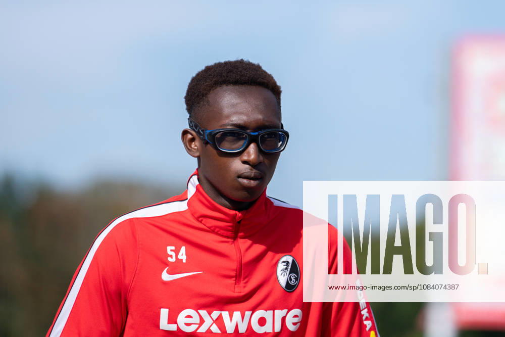 Testspiel: SC Freiburg vs FC Luzern, 03.10.2026 Bismark Adomah (SC Freiburg, 52) Testspiel: SC Freiburg vs FC Luzern, Europa-Park Stadion, 03.10.2026 DFB DFL REGULATIONS PROHIBIT ANY USE OF PHOTOGRAPHS AS IMAGE SEQUENCES AND OR QUASI-VIDEO.