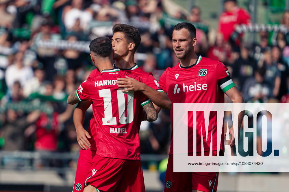 Deutschland: Fussball Testspiel Vereine 2026 2027, Freundschaftsspiel - Hannover 96 vs SC Verl - Heinz von Heiden Arena (Hannover): Tor und Torjubel zum Marcel Hartel (Hannover 96, 10) Franz Roggow (Hannover 96, 13) Boris Tomiak (Hannover 96, 3) Hannover