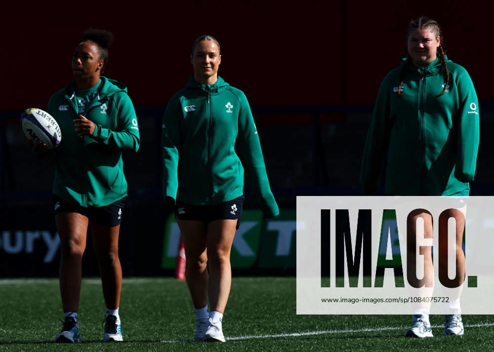 Women s International Test Match, Virgin Media Park, Cork 3 10 2026 Ireland vs Japan Ireland s Grace Moore, Alana McInerney and Eilis Cahill Grace Moore, Alana McInerney and Eilis Cahill 3 10 2026
