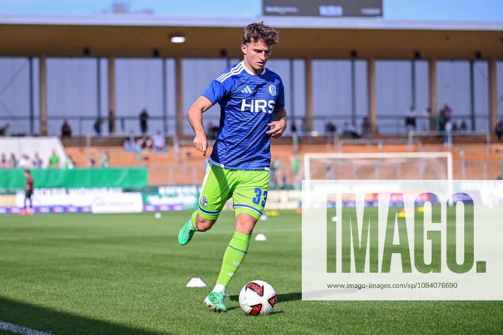 Fussball, Saison 2026 2027, Testspiel, SC Austria Lustenau - FC Schalke 04, Vitalie Becker (FC Schalke 04) xRHR-FOTO YYx