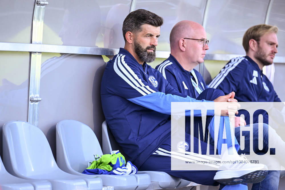 Fussball, Saison 2026 2027, Testspiel, SC Austria Lustenau - FC Schalke 04, Trainer Miron Muslic (FC Schalke 04) xRHR-FOTO YYx