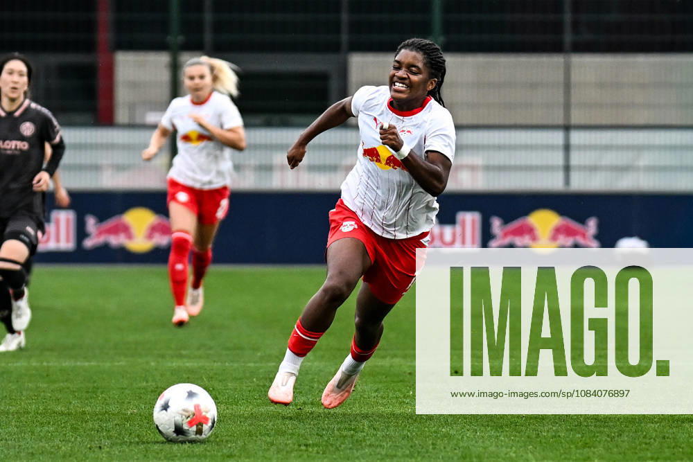 Fußball I Frauen I Saison 2026-2027 I Bundesliga I 6. Spieltag I RB Leipzig - 1. FSV Mainz 05 I 03.10.2026 Delice Boboy (17, Rasenballsport Leipzig) Freisteller, Nahaufnahme, Porträt, Portrait, Einzelfoto, Einzelbild, Körper Leipzig RB Trainingszentrum, Cottaweg 7 Sachsen Deutschland