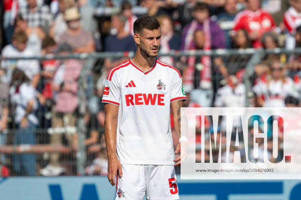 Tom Krauss (1. FC Koeln, 05) beobachtet das Spiel. FC Viktoria Koeln vs. FC Hansa Rostock , Fussball, 3. Liga, 05. Spieltag, Saison 2026 2027, 11.09.2026 DFL DFB Regulations prohibit any use of Photographs as image sequences and or Quasivideo FC Viktoria Koeln vs. FC Hansa Rostock, Fussball, 3. Liga, 05. Spieltag, Saison 2026 2027, 11.09.2026 Koeln