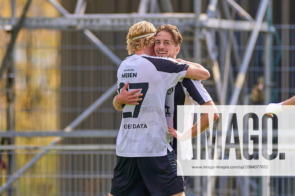 Torjubel Gianluca Gaudino (VfR Aalen, 46) ueber sein Tor, Treffer zur 1:0 Fuehrung fuer Aalen, Vico Meien (VfR Aalen, 27) gratuliert GER, VfR Aalen vs. FSV Frankfurt, Fussball, Regionalliga Suedwest - Herren, 10. Spieltag, Spielzeit 2026 2027, 03.10.2026 GER, VfR Aalen vs. FSV Frankfurt, Fussball, Regionalliga Suedwest - Herren, 10. Spieltag, Spielzeit 2026 2027, 03.10.2026 Aalen