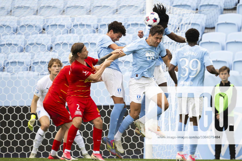 Leon da Silva, Yanis Danielov Karabelyov and Israel Anum of Malmö FF during the Friendly match between Malmö FF and FC Nordsjälland on October 3, 2026 in Malmö. Photo: Avdo Bilkanovic BILDBYRAN COP 115 AB0391 fotboll football soccer fotball träningsmatch friendly match malmö ff fc nordsjälland bbeng