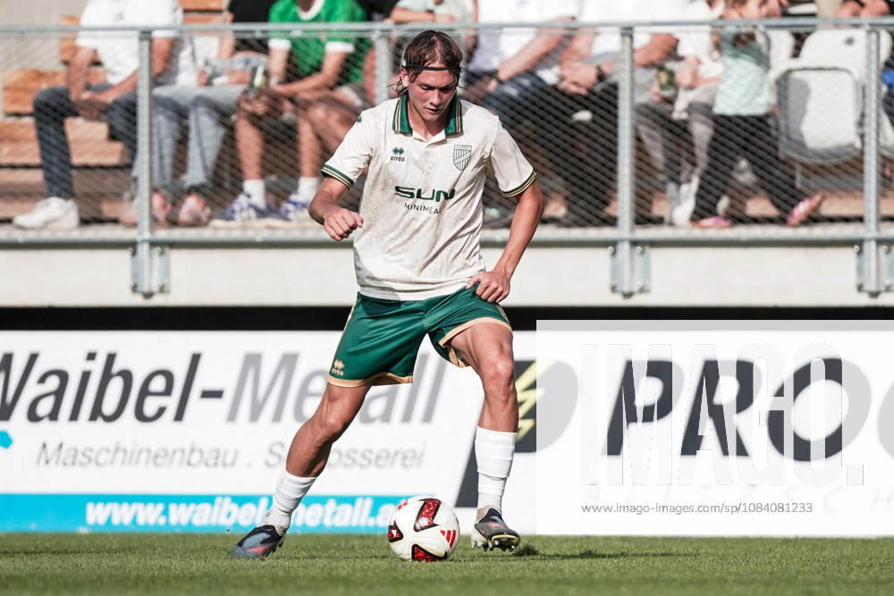 Fussball: Österreich: Testspiel 2025 2026 - 03.10.2026 - SC Austria Lustenau vs. FC Schalke 04 - SUN MINIMEAL Arena (Lustenau, Österreich); Robin Voisine (Austria Lustenau)