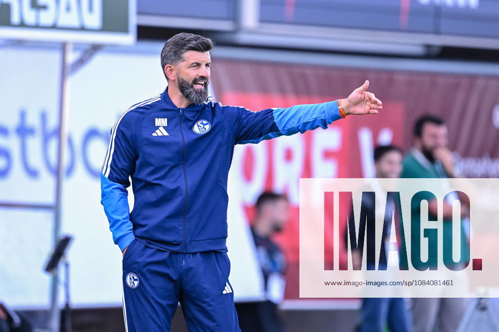 Fussball, Saison 2026 2027, Testspiel, SC Austria Lustenau - FC Schalke 04, Trainer Miron Muslic (FC Schalke 04) xRHR-FOTO YYx