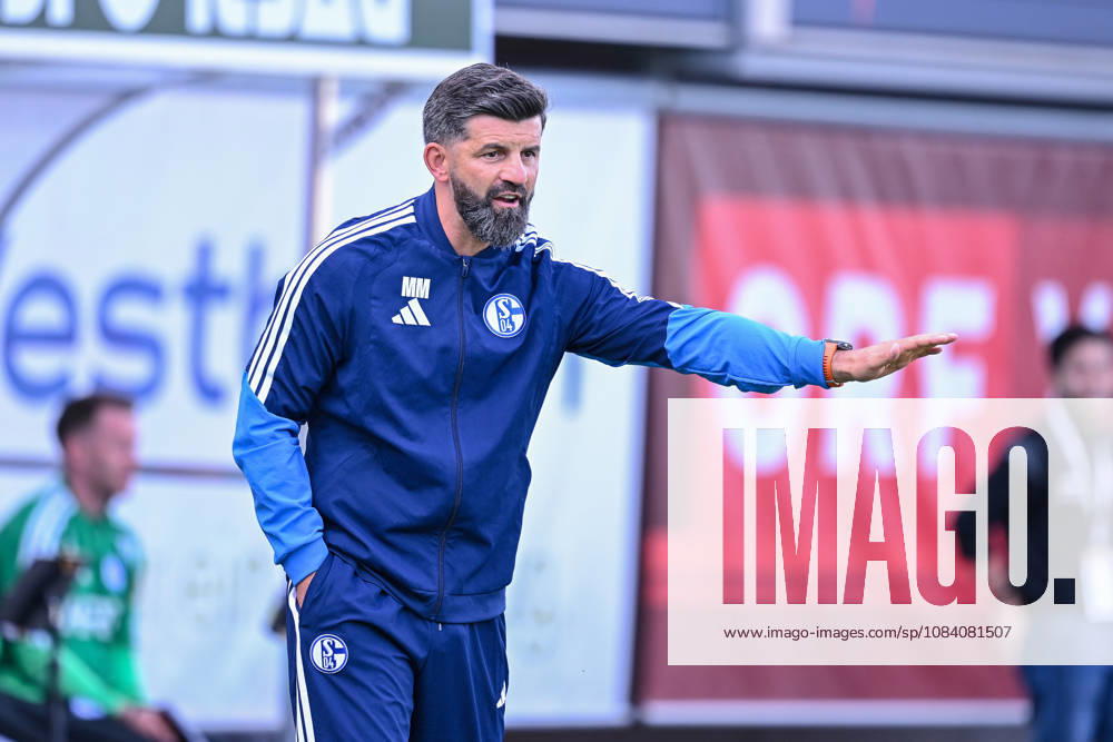 Fussball, Saison 2026 2027, Testspiel, SC Austria Lustenau - FC Schalke 04, Trainer Miron Muslic (FC Schalke 04) xRHR-FOTO YYx