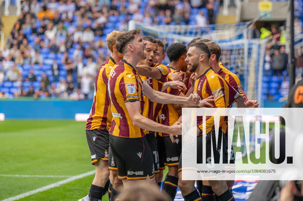 Reading v Bradford City, EFL Sky Bet League 1 Goal! Jake Beesley of Bradford City celebrates as he scores during the EFL Sky Bet League 1 match between Reading and Bradford City at the Select Car Leasing Stadium, Reading, UK on 3 October 2026. Reading Select Car Leasing Stadium Berkshire UK Editorial use only DataCo restrictions apply See www.football-dataco.com ,