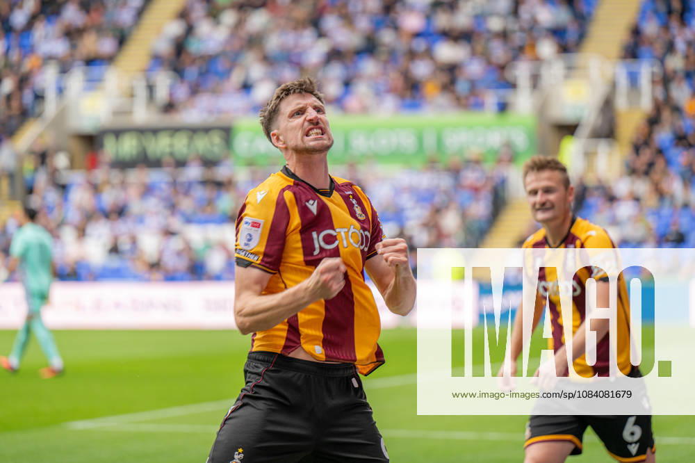 Reading v Bradford City, EFL Sky Bet League 1 Goal! Jake Beesley of Bradford City celebrates as he scores during the EFL Sky Bet League 1 match between Reading and Bradford City at the Select Car Leasing Stadium, Reading, UK on 3 October 2026. Reading Select Car Leasing Stadium Berkshire UK Editorial use only DataCo restrictions apply See www.football-dataco.com ,