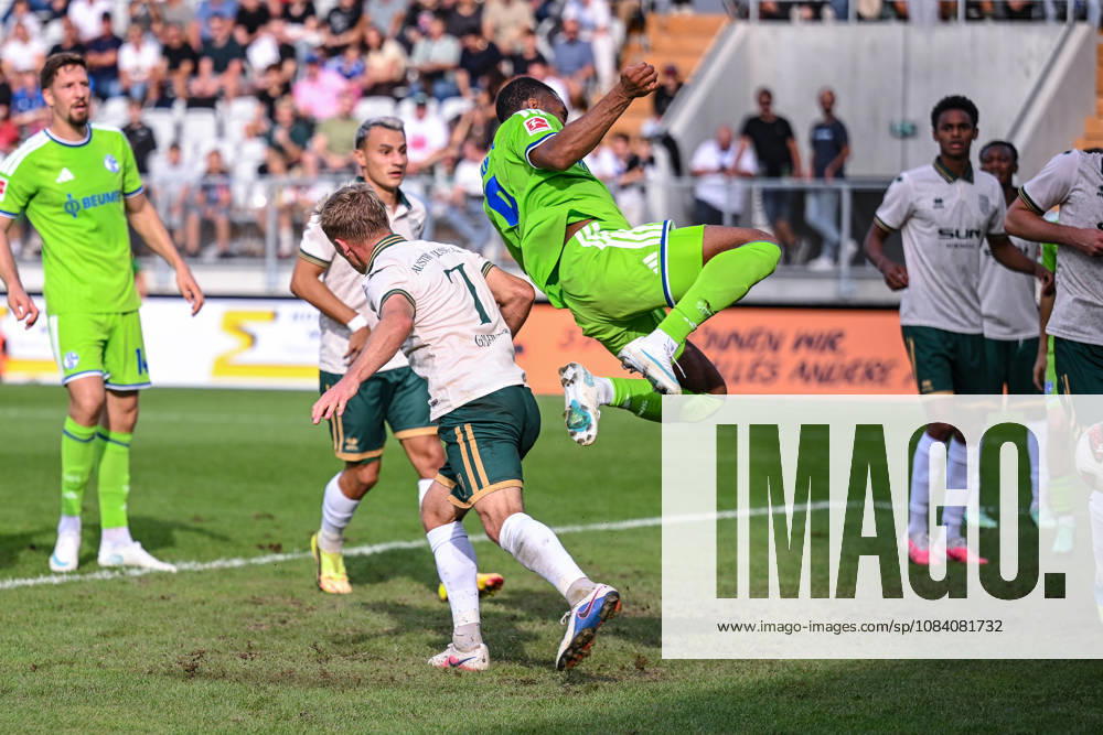 Fussball, Saison 2026 2027, Testspiel, SC Austria Lustenau - FC Schalke 04, Moussa Sylla (FC Schalke 04) erzielt das Tor zum 0:1, xRHR-FOTO YYx