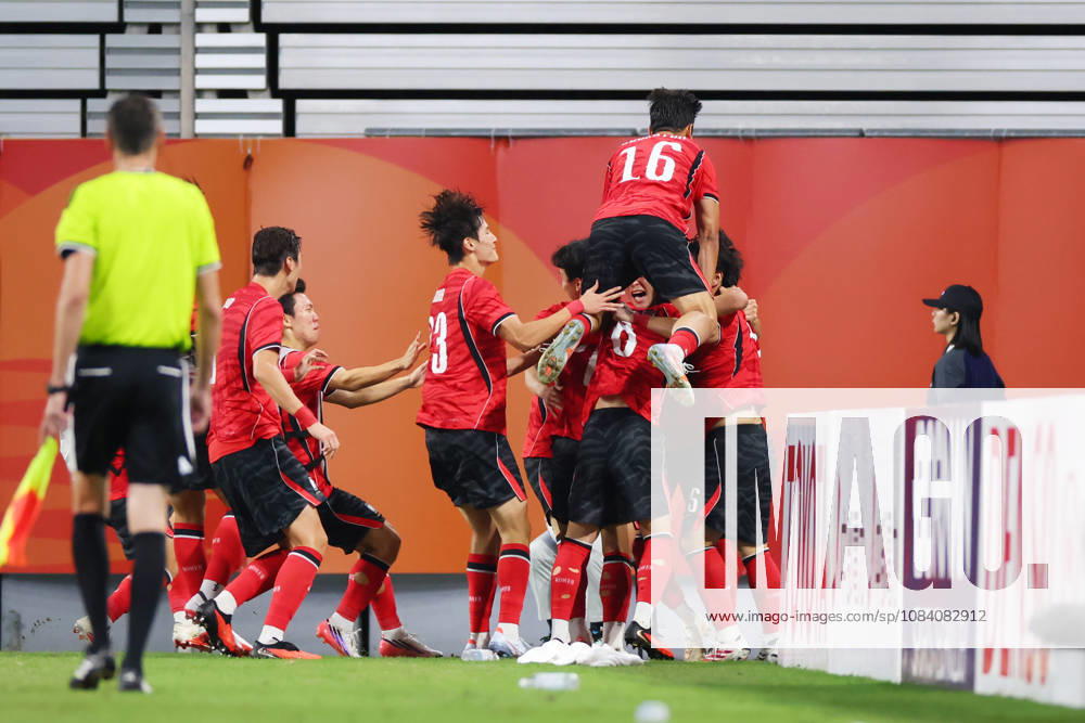 South Korea team group, Mannschaftsbild, Totale (KOR), OCTOBER 3, 2026 - Football Soccer : Men s Final match between Japan 0-1 South Korea at Toyota Stadium during the Asian Games Aichi-Nagoya 2026 in Aichi, Japan. aflo_352953449 NaokixMoritax