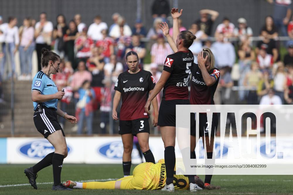 Torfrau Anna Reimann (SC Freiburg) liegt verletzt am Boden waehrend des Spiels der Frauen Bundesliga zwischen 1.FC Koeln und SC Freiburg, Franz-Kremer-Stadion am 03. October 2026 in Koeln, Deutschland. (Foto von Oliver Kaelke DeFodi Images) +++ Torfrau Anna Reimann (SC Freiburg) injured on the ground during the Bundesliga match between 1.FC Koeln and SC Freiburg at Franz-Kremer-Stadion on October 3, 2026 in Cologne, Germany. (Photo by Oliver Kaelke DeFodi Images) DFB DFL REGULATIONS PROHIBIT ANY USE OF PHOTOGRAPHS AS IMAGE SEQUENCES AND OR QUASI-VIDEO. (Photo by Oliver Kaelke DeFodi Images) -