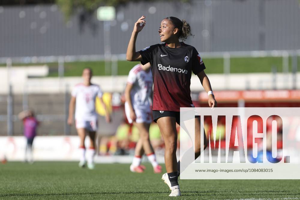 Nicole Ojukwu (SC Freiburg) gestikuliert, Gestik waehrend des Spiels der Frauen Bundesliga zwischen 1.FC Koeln und SC Freiburg, Franz-Kremer-Stadion am 03. October 2026 in Koeln, Deutschland. (Foto von Oliver Kaelke DeFodi Images) +++ Nicole Ojukwu (SC Freiburg) gestures during the Bundesliga match between 1.FC Koeln and SC Freiburg at Franz-Kremer-Stadion on October 3, 2026 in Cologne, Germany. (Photo by Oliver Kaelke DeFodi Images) DFB DFL REGULATIONS PROHIBIT ANY USE OF PHOTOGRAPHS AS IMAGE SEQUENCES AND OR QUASI-VIDEO. (Photo by Oliver Kaelke DeFodi Images) -