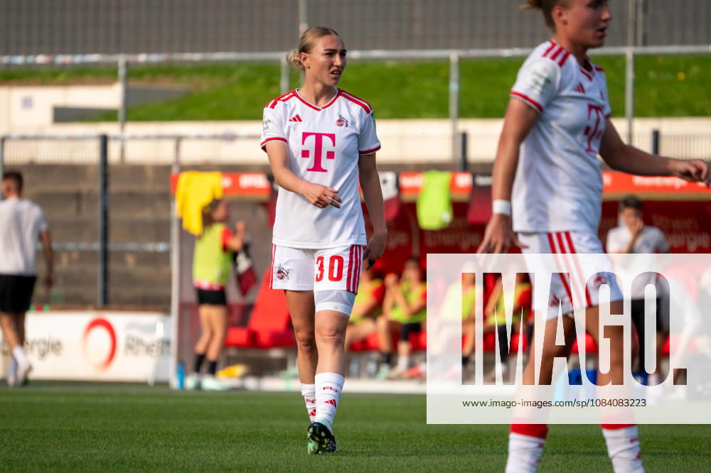 Deutschland: Google Pixel Frauen-Bundesliga 2026 2027, 6.Spieltag, 1.FC Köln vs SC Freiburg, Samstag, 03.10.2026, Franz-Kremer-Stadion (Köln-Westfalen): Sophie Nachtigall (1.FC Köln,30) während der Partie, Einzelfoto Köln Franz-Kremer-Stadion, Köln Deutschland
