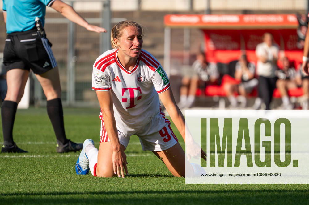 Deutschland: Google Pixel Frauen-Bundesliga 2026 2027, 6.Spieltag, 1.FC Köln vs SC Freiburg, Samstag, 03.10.2026, Franz-Kremer-Stadion (Köln-Westfalen): Pauline Bremer (1.FC Köln, 9) Frust, Ärger, Emotionen, Gestik, Geste, gestikuliert, Mimik, starker Gesichtsausdruck Köln Franz-Kremer-Stadion, Köln Deutschland