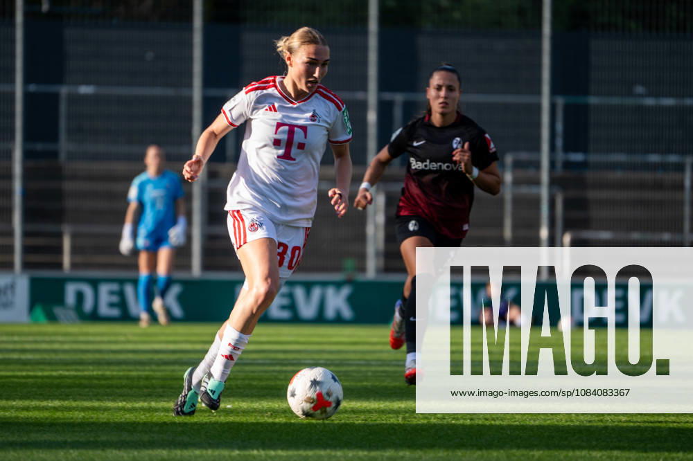 Deutschland: Google Pixel Frauen-Bundesliga 2026 2027, 6.Spieltag, 1.FC Köln vs SC Freiburg, Samstag, 03.10.2026, Franz-Kremer-Stadion (Köln-Westfalen): Sophie Nachtigall (1.FC Köln,30) in Aktion, am Ball Köln Franz-Kremer-Stadion, Köln Deutschland