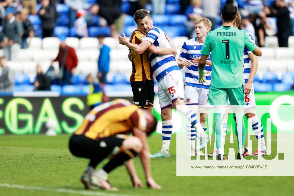 Players shake hands at full time. Reading v Bradford City, EFL Sky Bet League One, Football, Select Car Leasing Stadium, Reading, UK - 03 Oct 2026Reading Select Car Leasing Stadium United Kingdom