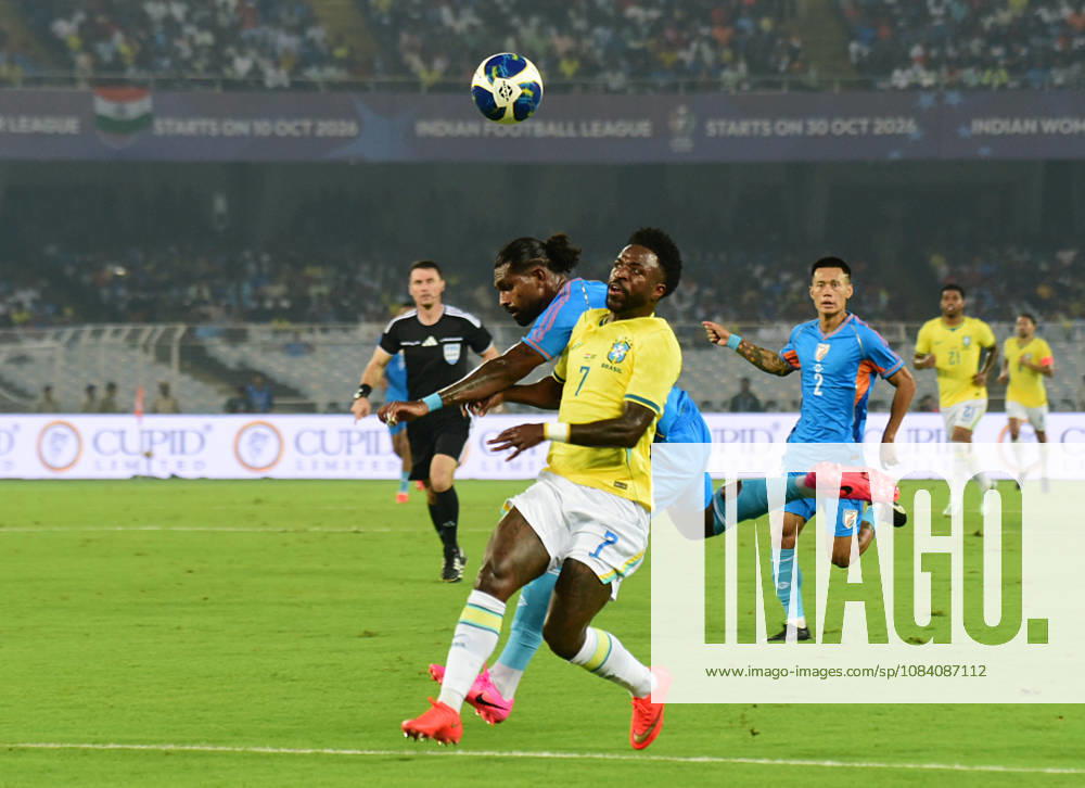 International Friendly, Länderspiel, Nationalmannschaft football match between India and Brazil Kolkata, Oct 03 (ANI): Brazil football player Vinicius Junior in action during the international friendly football match between India and Brazil at Salt Lake Stadium, in Kolkata on Saturday. Kolkata West Bengal India