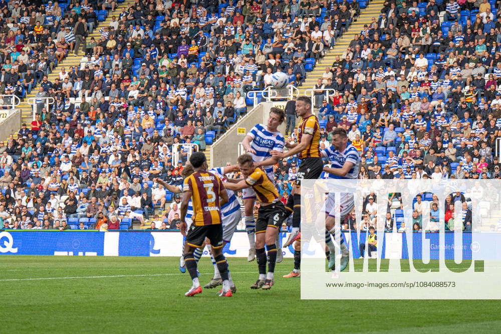 Reading v Bradford City, EFL Sky Bet League 1 Bradford defending a cross during the EFL Sky Bet League 1 match between Reading and Bradford City at the Select Car Leasing Stadium, Reading, UK on 3 October 2026. Reading Select Car Leasing Stadium Berkshire UK Editorial use only DataCo restrictions apply See www.football-dataco.com ,