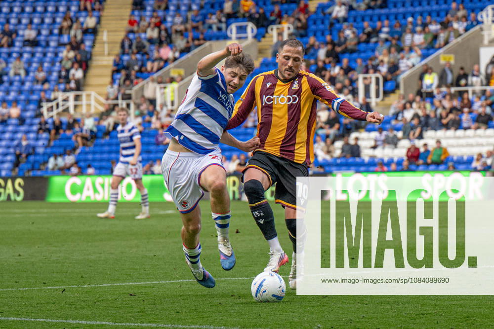 Reading v Bradford City, EFL Sky Bet League 1 Josh Stokes of Reading FC and Antoni Sarcevic of Bradford City during the EFL Sky Bet League 1 match between Reading and Bradford City at the Select Car Leasing Stadium, Reading, UK on 3 October 2026. Reading Select Car Leasing Stadium Berkshire UK Editorial use only DataCo restrictions apply See www.football-dataco.com ,