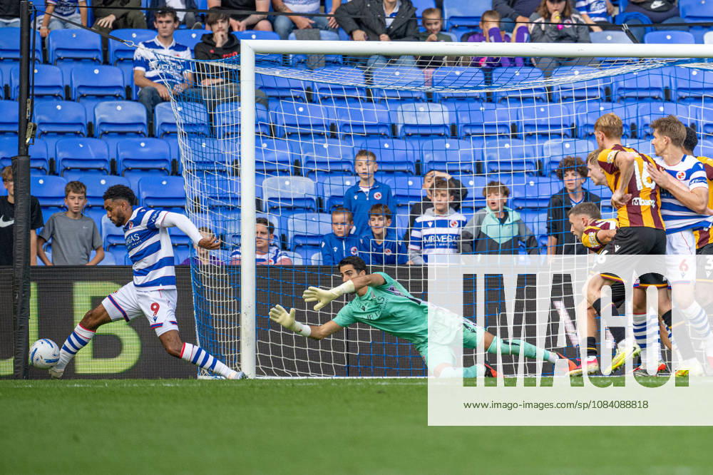 Reading v Bradford City, EFL Sky Bet League 1 Jamie Reid of Reading FC makes a save from a Bradford shot during the EFL Sky Bet League 1 match between Reading and Bradford City at the Select Car Leasing Stadium, Reading, UK on 3 October 2026. Reading Select Car Leasing Stadium Berkshire UK Editorial use only DataCo restrictions apply See www.football-dataco.com ,