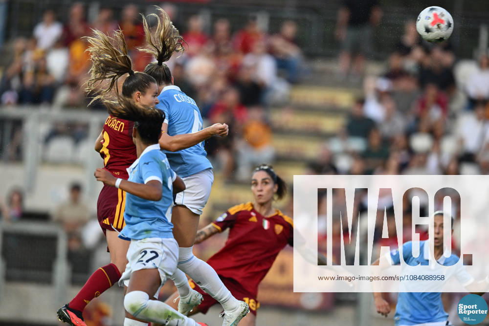SOCCER - Women s Serie A - AS Roma vs. SS Lazio Women Photo by IPA ABACAPRESS.COM89264952 - Kayleigh Van Dooren of A.S. Roma during the Serie A Women s league match between Roma and Lazio, the AS Roma vs. SS Lazio Women game, an Italian Serie A Women s soccer match in Rome, Italy, on October 3, 2026 Rome Italy