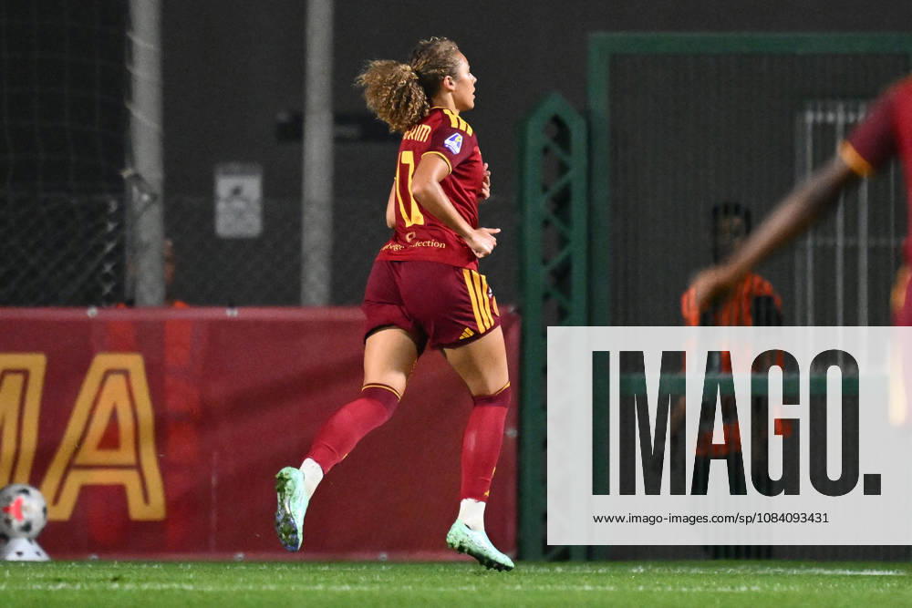 SOCCER - Women s Serie A - AS Roma vs. SS Lazio Women Photo by IPA ABACAPRESS.COM89267259 - Alayah Pilgrim of A.S. Roma Women celebrates after scoring the goal that made the score 3-0 during the Serie A Women Athora match on Matchday 2 between A.S. Roma Women and S.S. Lazio Women at Tre Fontane Stadium on October 3, 2026, in Rome, Italy. Rome Italy