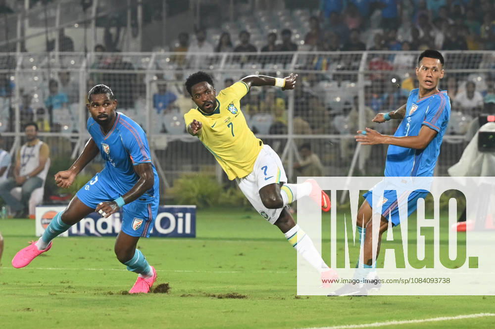 Vinicius Jr. of Brazil in action during FIFA International Friendly, Länderspiel, Nationalmannschaft match against India at Vivekananda Yuva Bharati Stadium on October 3, 2026 in Kolkata, India. (Photo by Samir Jana Hindustan Times ) Kolkata: FIFA International Friendly Match Between Brazil And India At Vivekananda Yuva Bharati Stadium