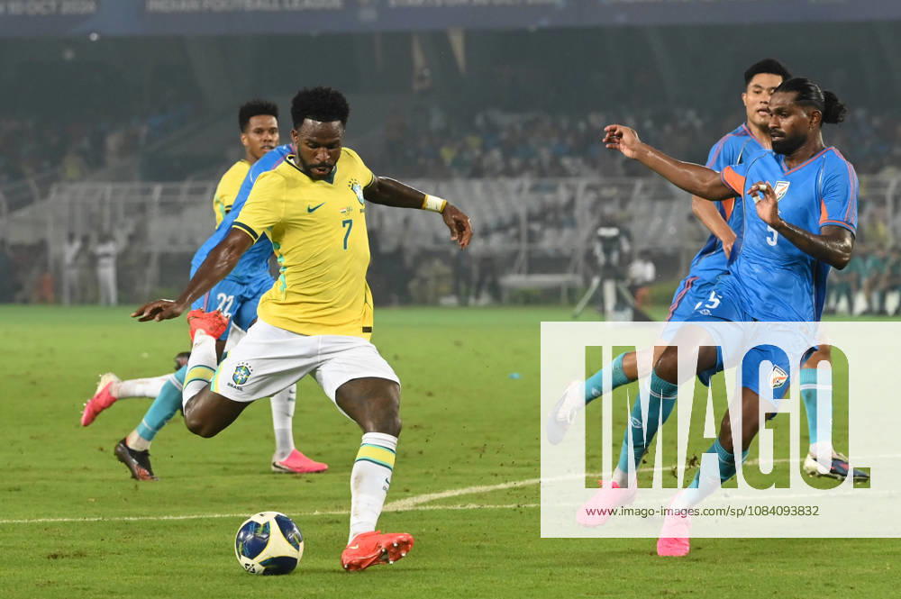 Vinicius Jr. of Brazil in action during FIFA International Friendly, Länderspiel, Nationalmannschaft match against India at Vivekananda Yuva Bharati Stadium on October 3, 2026 in Kolkata, India. (Photo by Samir Jana Hindustan Times ) Kolkata: FIFA International Friendly Match Between Brazil And India At Vivekananda Yuva Bharati Stadium
