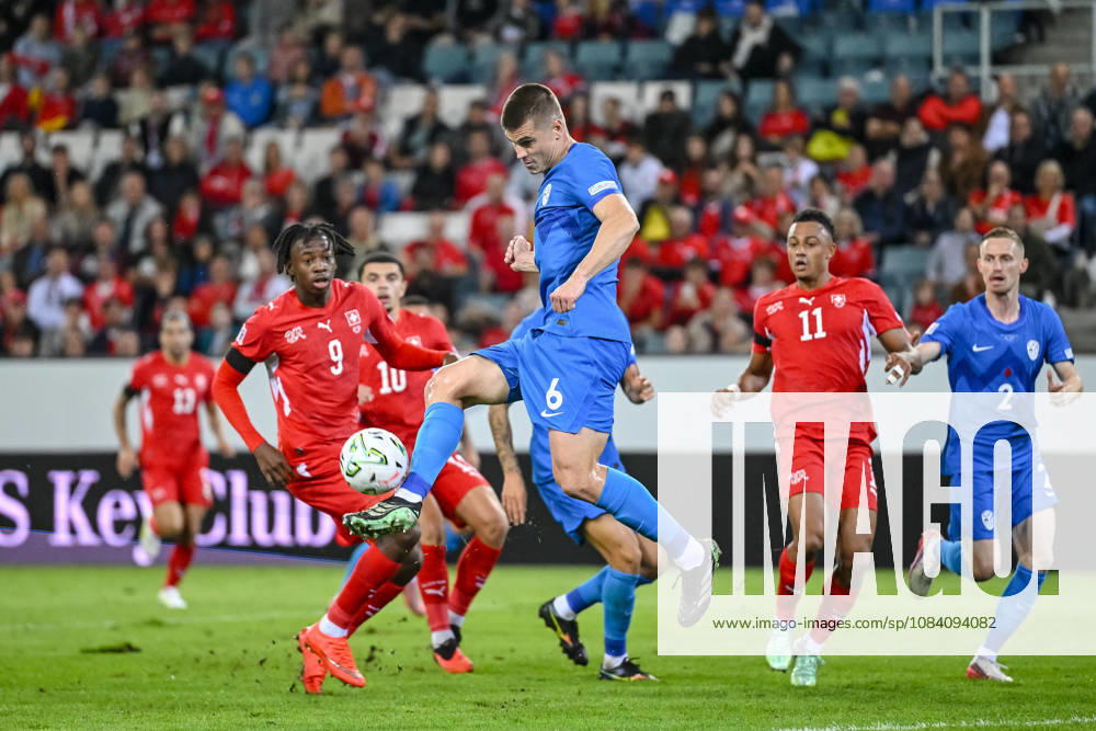 Johan Manzambi (Switzerland), Jaka Bijol (Slovenia), Dan Ndoye (Switzerland) and Zan Karnicnik (Slovenia) battle for the ball during the UEFA Nations League 2026 27 group phase match between Switzerland and Slovenia at Luzern Arena on October 3, 2026 in Lucerne, Switzerland. (Photo by Harry Langer DeFodi Images) -