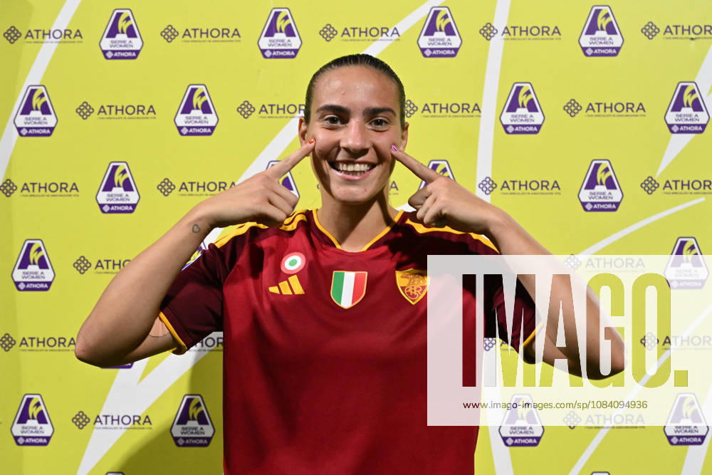 SOCCER - Women s Serie A - AS Roma vs. SS Lazio Women Photo by IPA ABACAPRESS.COM89269075 - Alice Corelli of A.S. Roma Women was named MVP of the Serie A Women s Athora match on Matchday 2 between A.S. Roma Women and S.S. Lazio Women at the Tre Fontane Stadium on October 3, 2026, in Rome, Italy. Rome Italy