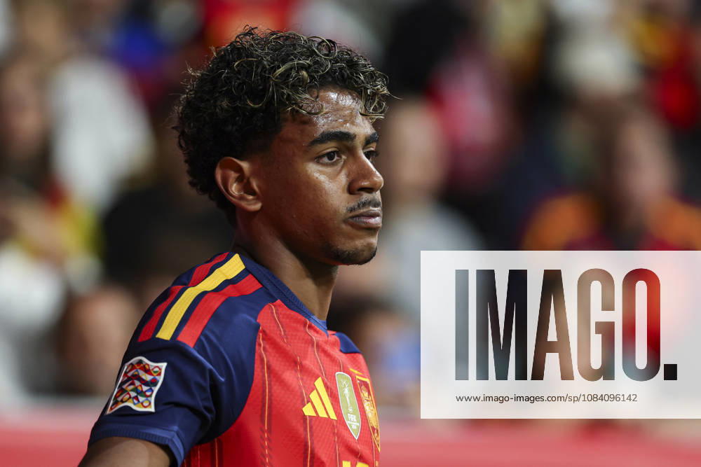 Lamine Yamal of Spain looks on during the UEFA Nations League 2026 27 group phase match between Spain and Czech Republic at Carlos Tartiere stadium on October 03, 2026, in Oviedo, Spain. Oviedo Spain - ZUMAa181 20261003_zaa_a181_084