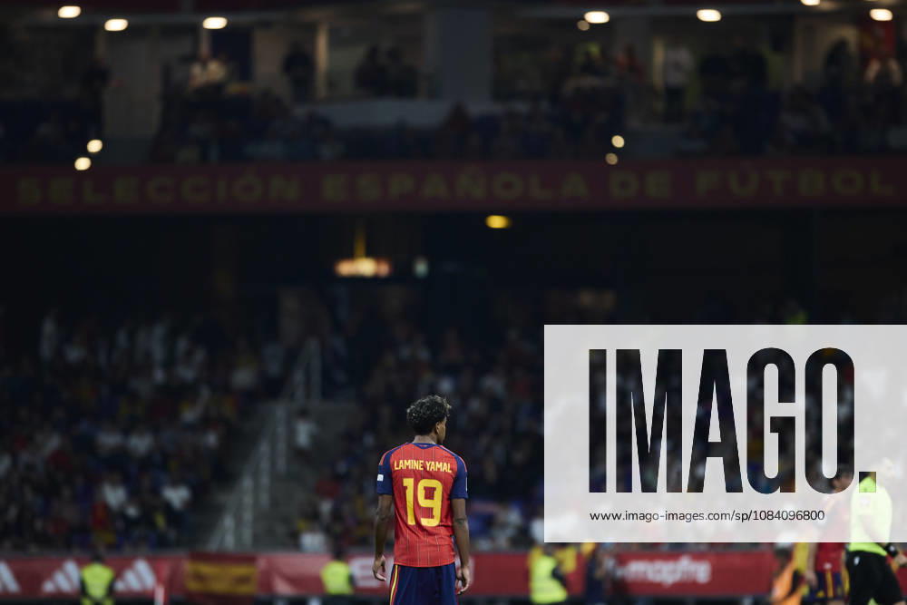 Spain - Czech Republic - UEFA Nations League 2026 27 OVIEDO, SPAIN - OCTOBER 3: Lamine Yamal of Spain looks on during the UEFA Nations League 2026 27 group phase match between Spain and Czech Republic at the Carlos Tartiere Stadium on October 3, 2026 in Oviedo, Spain. (Photo by Diego Simon Photo Players Images Magara Press) Oviedo Carlos Tartiere Espana