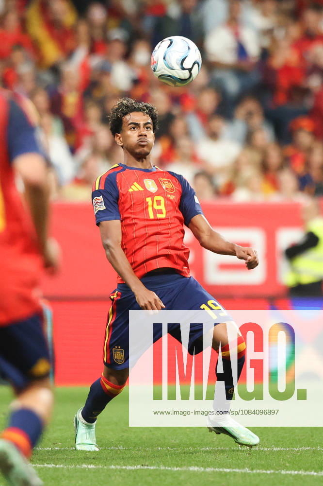 3rd October 2026; Carlos Tartiere Stadium, Oviedo, Spain; UEFA Nations League Football, Spain versus Czech Republic; Spain 19, Lamine Yamal, controls the ball with chest and volleys it at the goal but the ball is saved AmandaxMcMaster