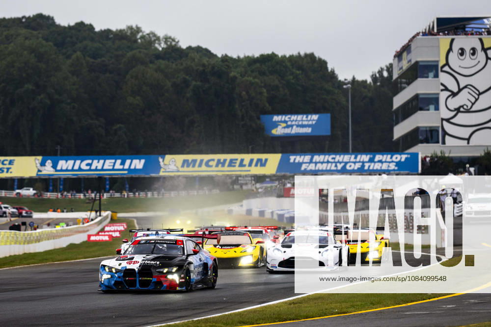 AUTO - IMSA - PETIT LE MANS 2026 01 DE PHILLIPPI Connor (usa), HARPER Dan (gbr), VERHAGEN Neil (usa), Paul Miller Racing, BMW M4 GT3 Evo, action, 68 HASSE CLOT Valentin (fra), SORENSEN Marco (dnk), DRUDI Mattia (ita), Car Blanche, Aston Martin Vantage GT3 Evo, action start of the race, depart, during the 2026 Motul Petit Le Mans, 11th round of the 2026 IMSA WeatherTech SportsCar Championship, from October 1 to 3, 2026 on the Michelin Raceway Road Atlanta in Braselton, Georgia, United States of America - BraseltonUnited States