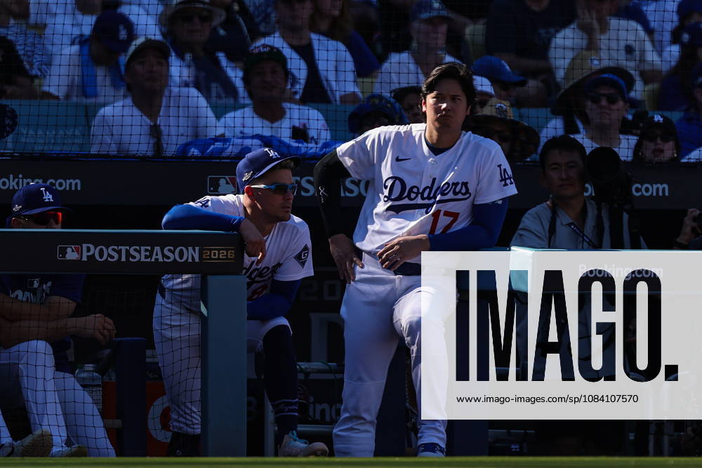 MLB, Baseball Herren, USA National League Division Series - Dodgers vs Braves Game 1 Los Angeles Dodgers designated hitter Shohei Ohtani looks on from the dugout during the eighth inning in Game 1 of the National League Division Series between the Atlanta Braves and the Los Angeles Dodgers at UNIQLO Field at Dodger Stadium in Los Angeles, California, USA, 03 October 2026. LOS ANGELES CALIFORNIA UNITED STATES