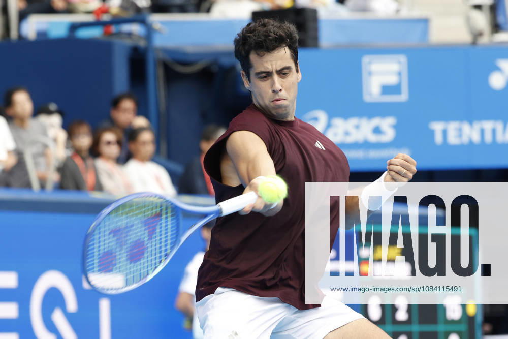 Jaume Munar (Spain) returns a shot against Kyrian Jacquet (France) during their Quarter-final match at the Kinoshita Group Japan Open Tennis Championships at Ariake Colosseum in Tokyo. The tournament runs from September 29 to October 6. Munar won 6-4, 6-2. Tokyo Japan - ZUMAm191 20261004_aap_m191_005