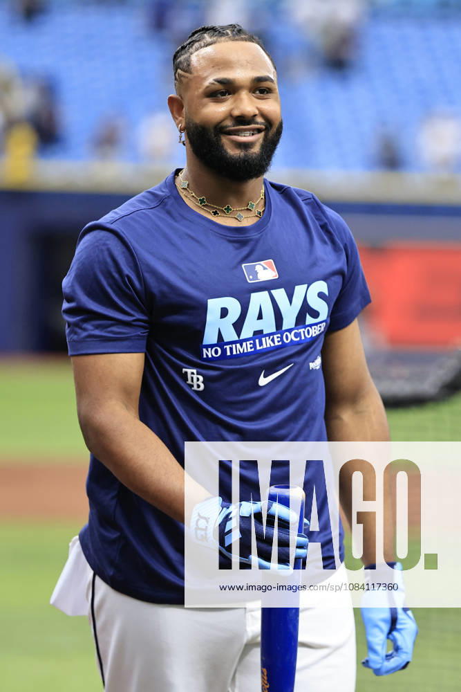 Tampa Bay Rays third baseman Junior Caminero (13) during pregame warmups prior to game one of the ALDS for the 2026 MLB, Baseball Herren, USA Playoffs against the New York Yankees on October 3, 2026 at Tropicana Field. The Rays beat the Yankees 1-0. St. Petersburg USA - ZUMAh180 20261003_zsp_h180_003
