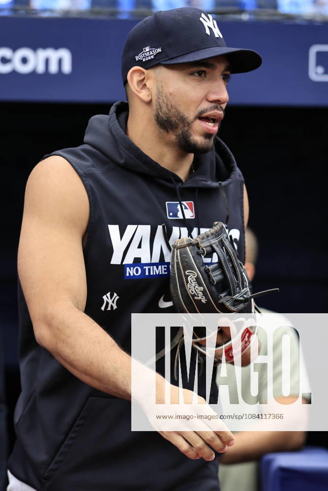New York Yankees shortstop Joso Caballero (72) takes the field during pregame warmups prior to game one of the ALDS for the 2026 MLB, Baseball Herren, USA Playoffs against the Tampa Bay Rays on October 3, 2026 at Tropicana Field. The Rays beat the Yankees 1-0. St. Petersburg USA - ZUMAh180 20261003_zsp_h180_005