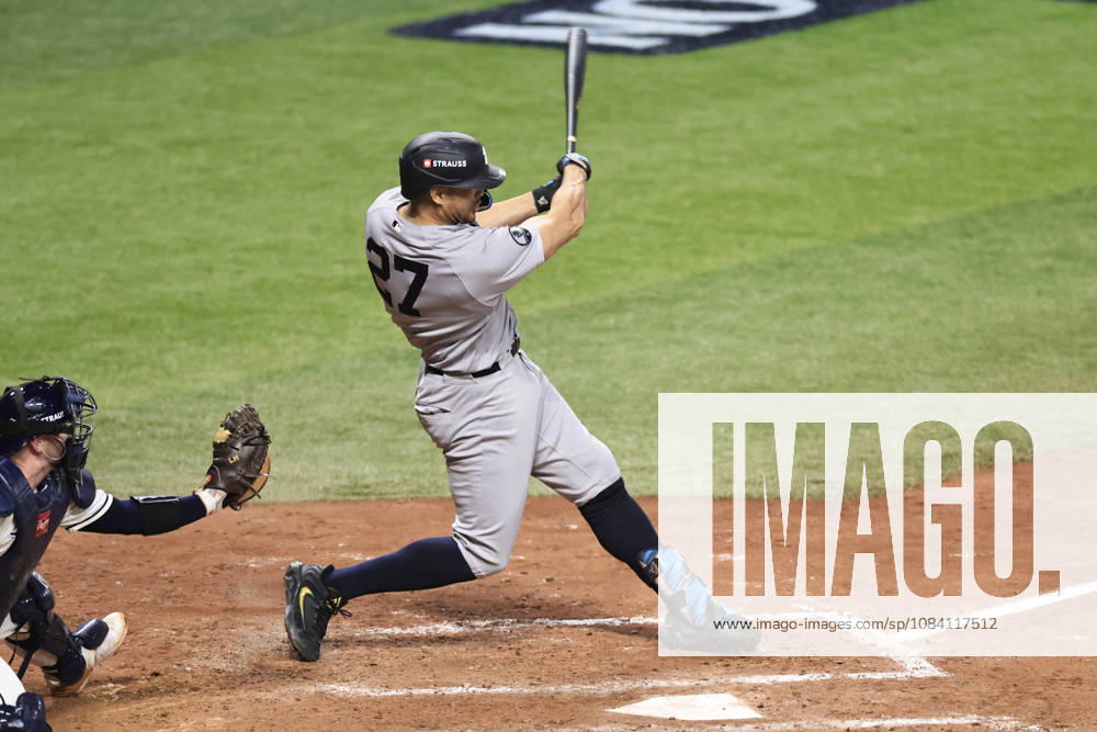 New York Yankees designated hitter Giancarlo Stanton (27) strikes out in the top of the ninth inning of game one of the ALDS for the 2026 MLB, Baseball Herren, USA Playoffs on October 3, 2026 at Tropicana Field. The Rays beat the Yankees 1-0. St. Petersburg USA - ZUMAh180 20261003_zsp_h180_058